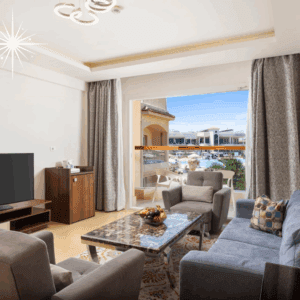 Albatros Royal Moderna Royal Suite Pool View